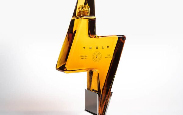Tesla Tequila - Sputnik Mundo