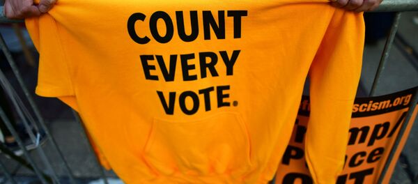 Protestas en Filadelfia tras las elecciones presidenciales en EEUU - Sputnik Mundo