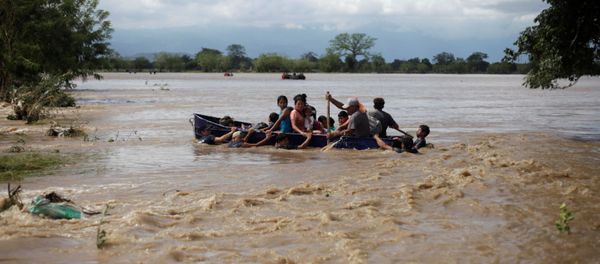 Inundaciones en Honduras Inundaciones en Honduras - Sputnik Mundo