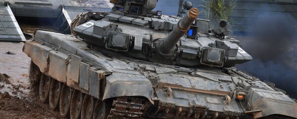 Un tanque T-72B3 (archivo) - Sputnik Mundo