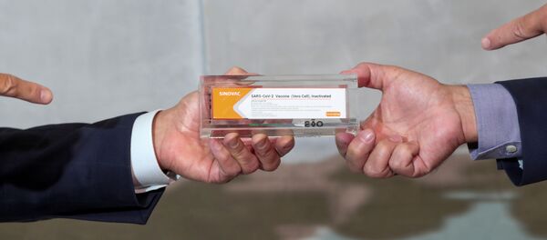 Vacuna contra el COVID-19 de Sinovac - Sputnik Mundo