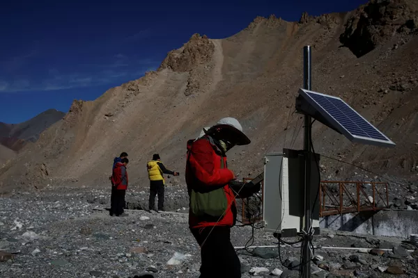 Los glaciares chinos se están derritiendo a marchas forzadas Los glaciares chinos se están derritiendo a marchas forzadas - Sputnik Mundo