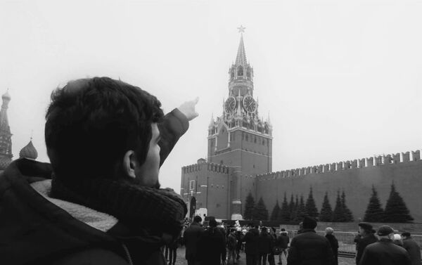 David Gómez Rodríguez en la Plaza Roja David Gómez Rodríguez en la Plaza Roja - Sputnik Mundo