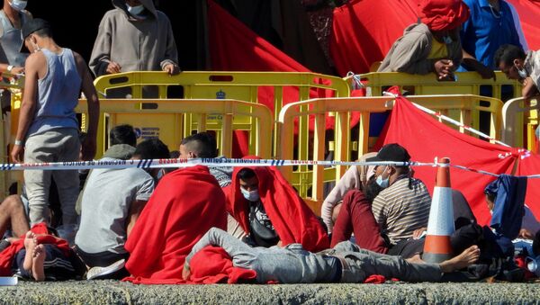 Migrantes llegados a Gran Canarias - Sputnik Mundo