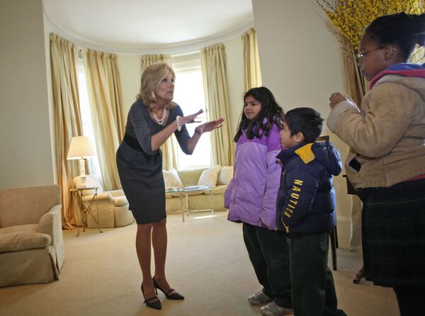 Conoce a Jill Biden, una mujer fuerte a un paso de convertirse en la primera dama de EEUU Conoce a Jill Biden, una mujer fuerte a un paso de convertirse en la primera dama de EEUU - Sputnik Mundo
