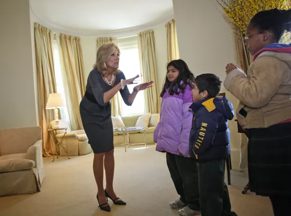 Conoce a Jill Biden, una mujer fuerte a un paso de convertirse en la primera dama de EEUU Conoce a Jill Biden, una mujer fuerte a un paso de convertirse en la primera dama de EEUU - Sputnik Mundo