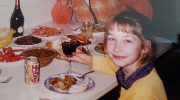 Nostalgia y soledad: memorias de una 'hija' española de la 'perestroika' - Sputnik Mundo