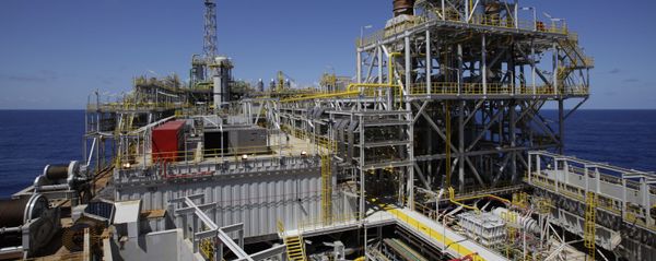 Plataforma costa afuera de Petrobras en el campo Tupi - Sputnik Mundo
