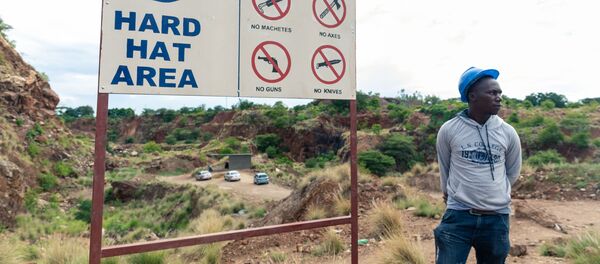 Mina de oro en Zimbabue  - Sputnik Mundo