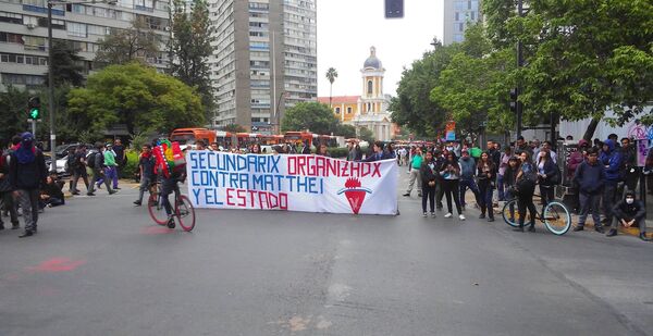 Votar antes de los 18: un planteo pendiente para nueva Constitución de Chile - Sputnik Mundo