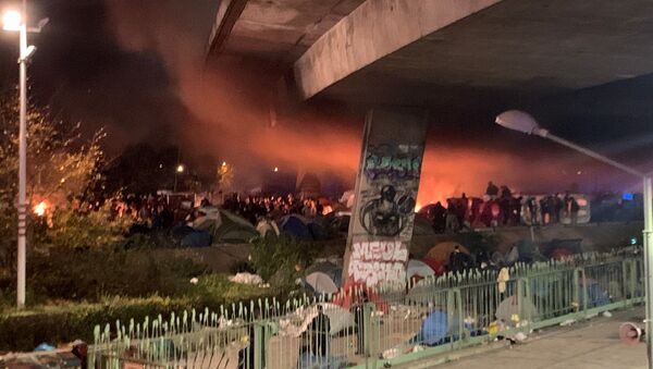 Desalojo de un campamento ilegal al norte de París - Sputnik Mundo