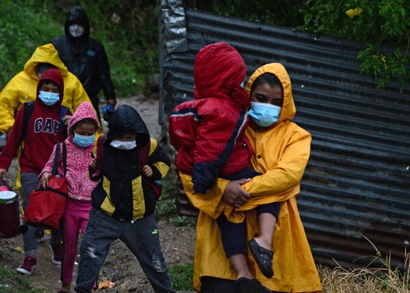 Huracán Iota en Honduras - Sputnik Mundo