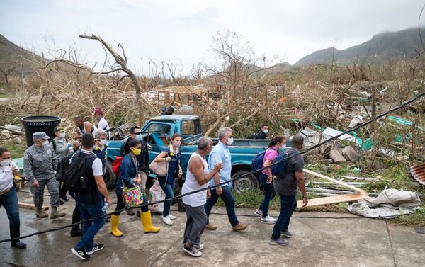 La delegación del Gobierno de Colombia, encabezada por el presidente Iván Duque, en su visita a la isla de Providencia - Sputnik Mundo