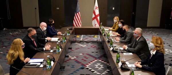 Visita del secretario de Estado de EEUU, Mike Pompeo, a Tiflis, Georgia - Sputnik Mundo