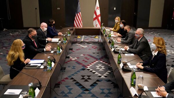 Visita del secretario de Estado de EEUU, Mike Pompeo, a Tiflis, Georgia Visita del secretario de Estado de EEUU, Mike Pompeo, a Tiflis, Georgia - Sputnik Mundo