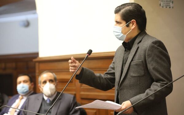 Luis Roel Alva, partido Acción Popular, primer vicepresidente en funciones de la Mesa Directiva del Congreso peruano. - Sputnik Mundo