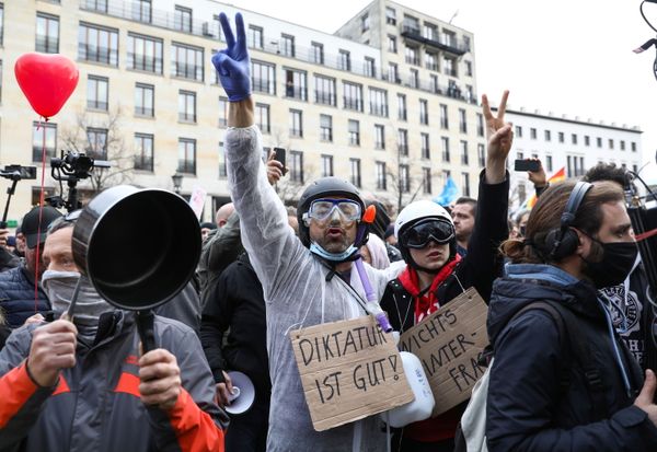 ¿Cierre total? Cómo se ven las ciudades europeas en plena pandemia - Sputnik Mundo