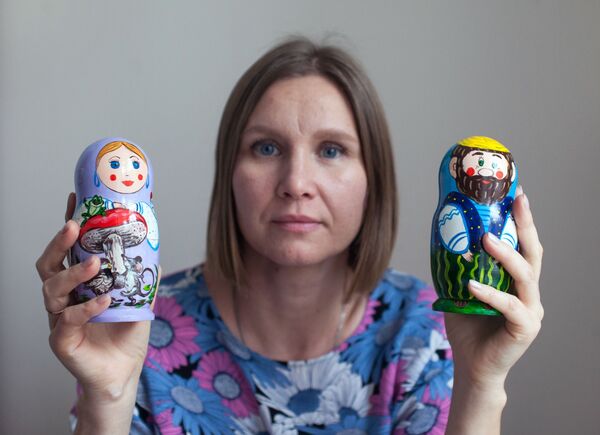 Desde 'Rapunzel' hasta 'Juego de Tronos': así son las matrioshkas de hoy - Sputnik Mundo