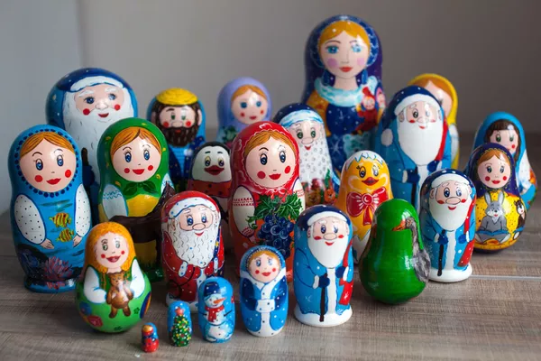 Desde 'Rapunzel' hasta 'Juego de Tronos': así son las matrioshkas de hoy Desde 'Rapunzel' hasta 'Juego de Tronos': así son las matrioshkas de hoy - Sputnik Mundo