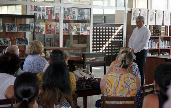 Rusistas cubanos recuerdan 75 años de la Gran Guerra Patria desde la literatura rusa - Sputnik Mundo