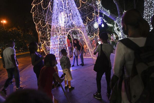 Ciudades del mundo decoradas para Navidad y Nochevieja 

 - Sputnik Mundo