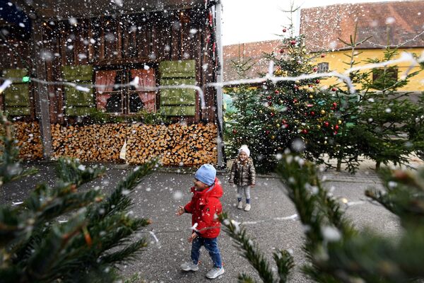 Ciudades del mundo decoradas para Navidad y Nochevieja 

 - Sputnik Mundo