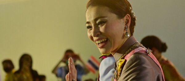 Reina Suthida de Tailandia - Sputnik Mundo