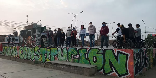 La resistencia a la crisis en los barrios populares de Lima La resistencia a la crisis en los barrios populares de Lima - Sputnik Mundo