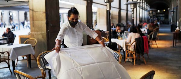 Reapertura de restaurantes tras 40 días de cierre en Barcelona, España Reapertura de restaurantes tras 40 días de cierre en Barcelona, España - Sputnik Mundo