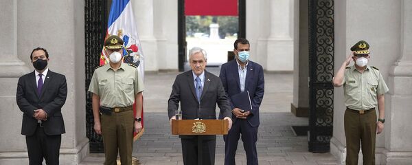 El presidente chileno, Sebastián Piñera, en conferencia - Sputnik Mundo