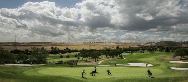 Celebración del Madrid Golf Masters en el campo de golf de la Moraleja en Madrid - Sputnik Mundo