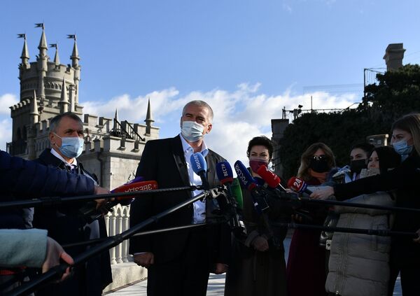 El símbolo de Crimea se reabre al público - Sputnik Mundo