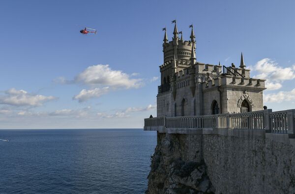 Russia Crimea Swallow's Nest Reconstruction - Sputnik Mundo
