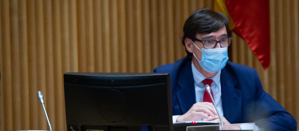 El ministro de Sanidad, Salvador Illa, en la Comisión de Sanidad y Consumo del Congreso - Sputnik Mundo