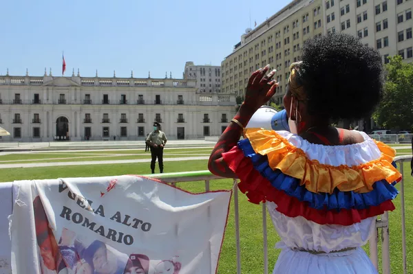 Muerte de migrantes en el estallido social de Chile: denuncian discriminación Muerte de migrantes en el estallido social de Chile: denuncian discriminación - Sputnik Mundo