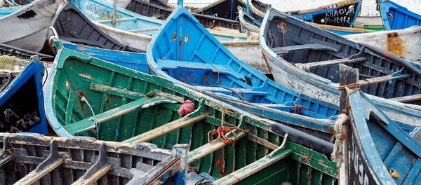 Pateras de los migrantes en las Islas Canarias, España - Sputnik Mundo