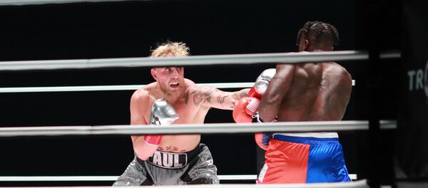 Jake Paul y Nate Robinson - Sputnik Mundo