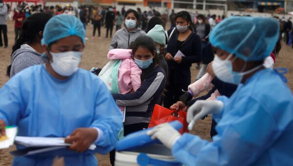 Vacunación en Perú (imagen referencial) - Sputnik Mundo