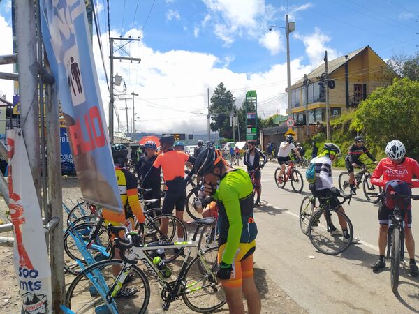 Antes de la pandemia, la capital colombiana registraba 835.000 personas que se movilizaban en bicicleta - Sputnik Mundo