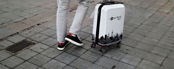 Un turista en España (imagen referencial) - Sputnik Mundo