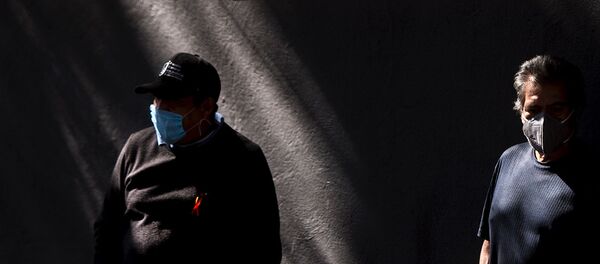 Familiares de los muchachos desaparecidos discuten con autoridades por las demoras de sus diligencias - Sputnik Mundo