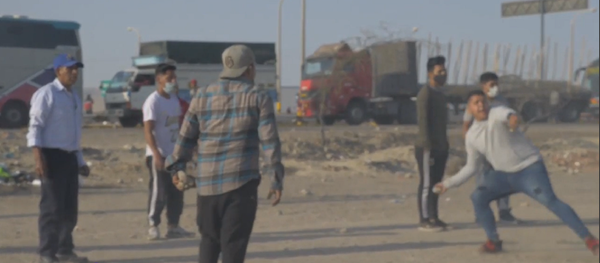 Los viajeros varados en Perú se enfrentan a los manifestantes mientras el bloqueo continúa  - Sputnik Mundo