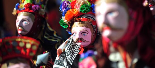 Representación del Güegüense en Diriamba durante la fiesta patronal de San Sebastián - Sputnik Mundo