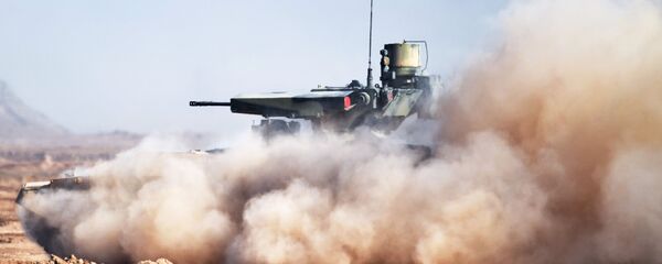 El vehículo de apoyo de tanques ruso Terminator durante los ejercicios Kavkaz 2020 - Sputnik Mundo