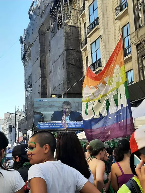 Manifestaciones a favor de la legalización del aborto en Argentina Manifestaciones a favor de la legalización del aborto en Argentina - Sputnik Mundo
