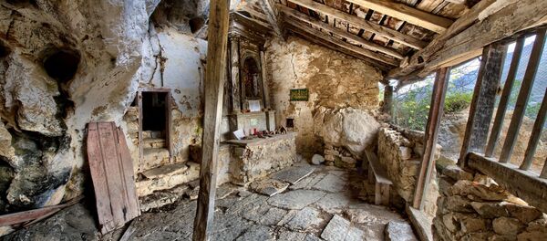 Ermita de San Juan de Socueva en Cantabria - Sputnik Mundo