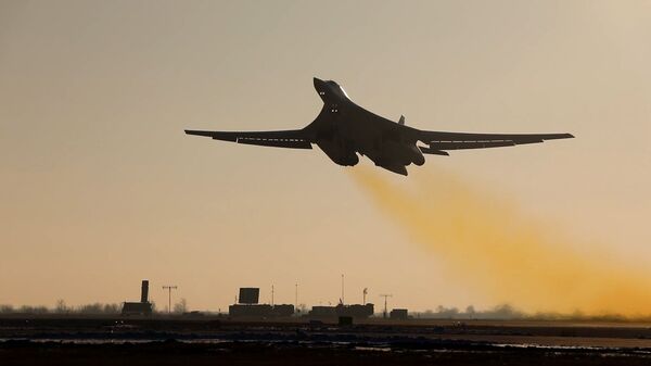 Un bombardero estratégico ruso Tu-160 - Sputnik Mundo