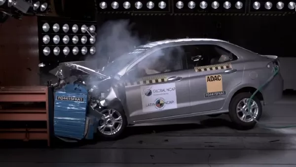 Prueba de choque para Ford Ka - Sputnik Mundo