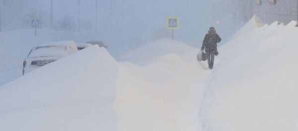Tormenta de nieve en Norilsk, Rusia - Sputnik Mundo