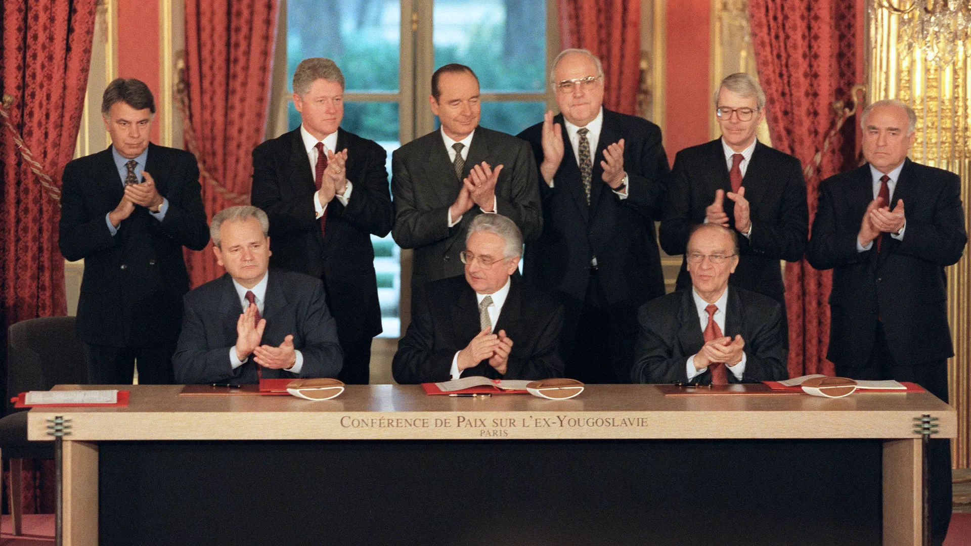 La firma de los acuerdos de Dayton